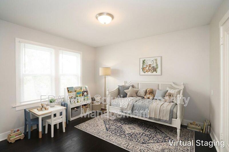 436 Columbian Ave - Photo 6 of 24