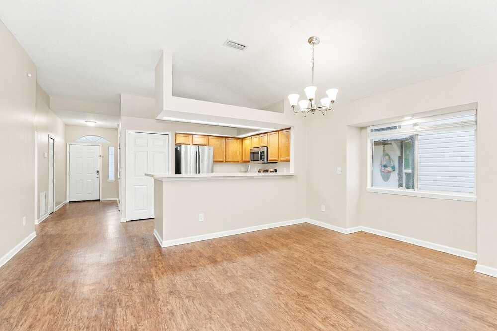 10321 Homard Blvd N - Photo 6 of 16