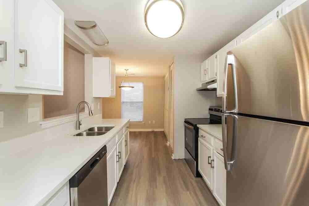 10809 Balbriggan Ct - Photo 7 of 16