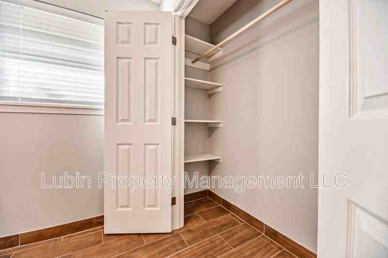 1616 Monroe Ave #7 - Photo 7 of 10