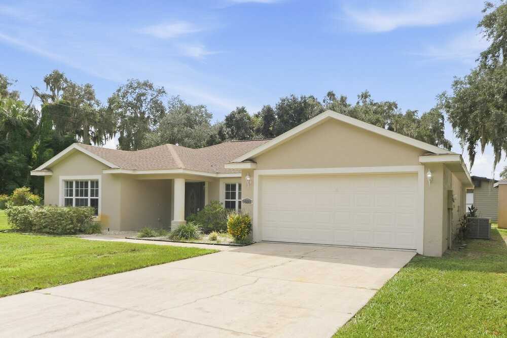 35221 W Griffin Dr - Photo 3 of 16