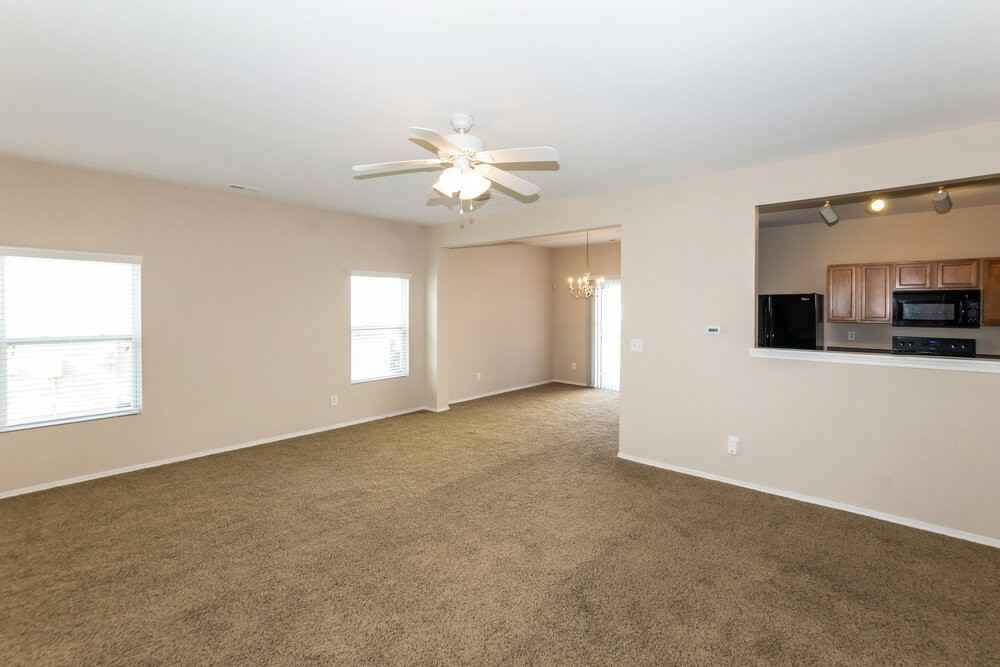 8941 Chalkstone Rd - Photo 4 of 15