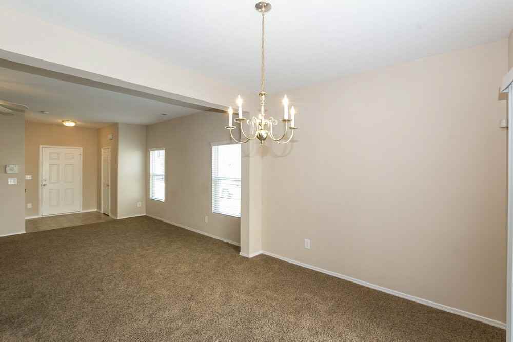 8941 Chalkstone Rd - Photo 6 of 15