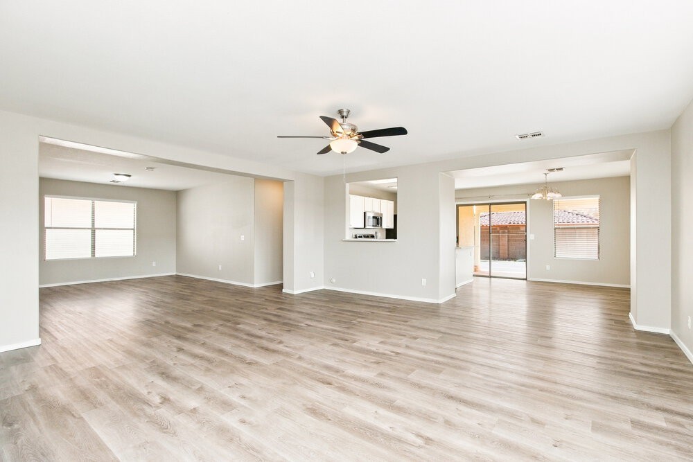 5725 E Flower Cir - Photo 3 of 16