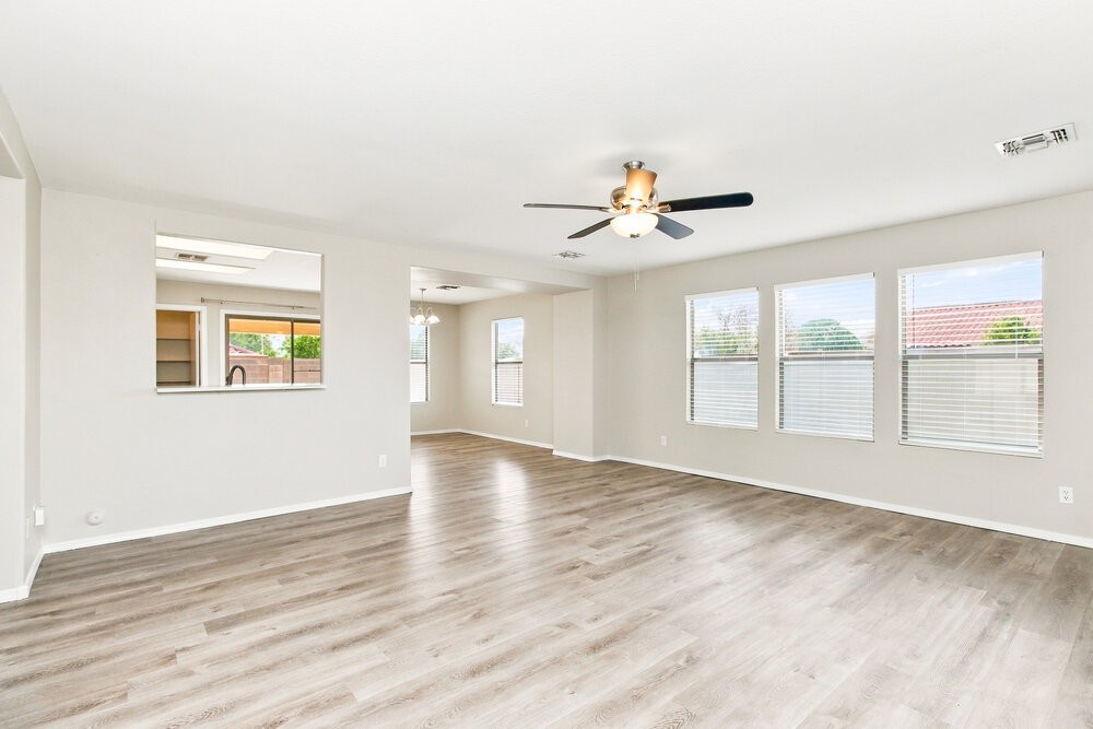 5725 E Flower Cir - Photo 4 of 16