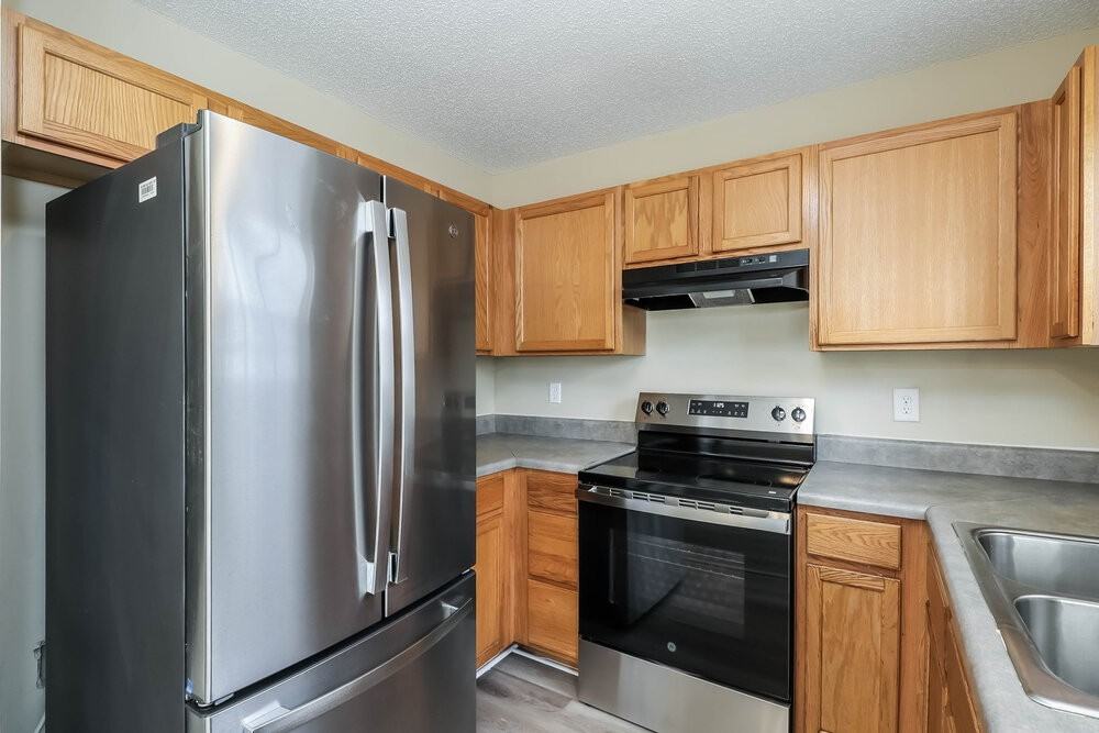 17113 Greenlawn Hills Ct - Photo 7 of 16