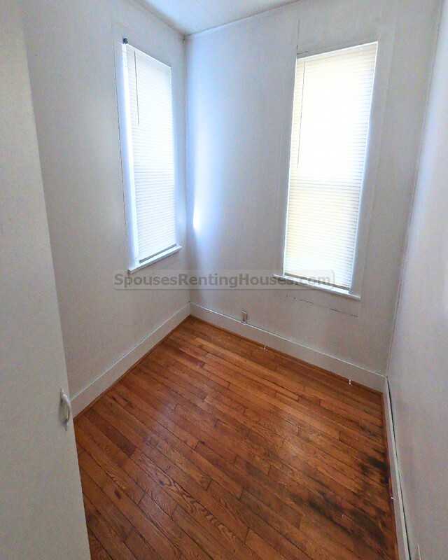 212 S Emerson Ave - Photo 7 of 12