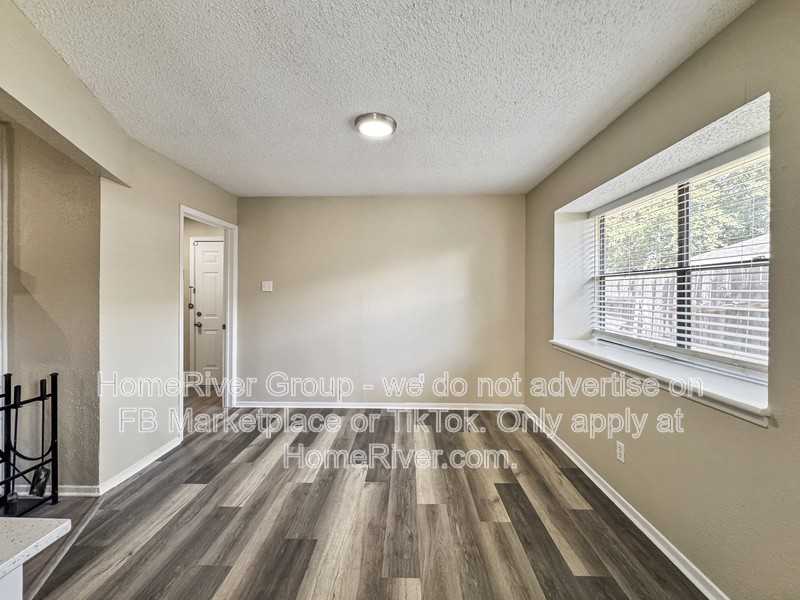 1317 Westpark Dr - Photo 4 of 18