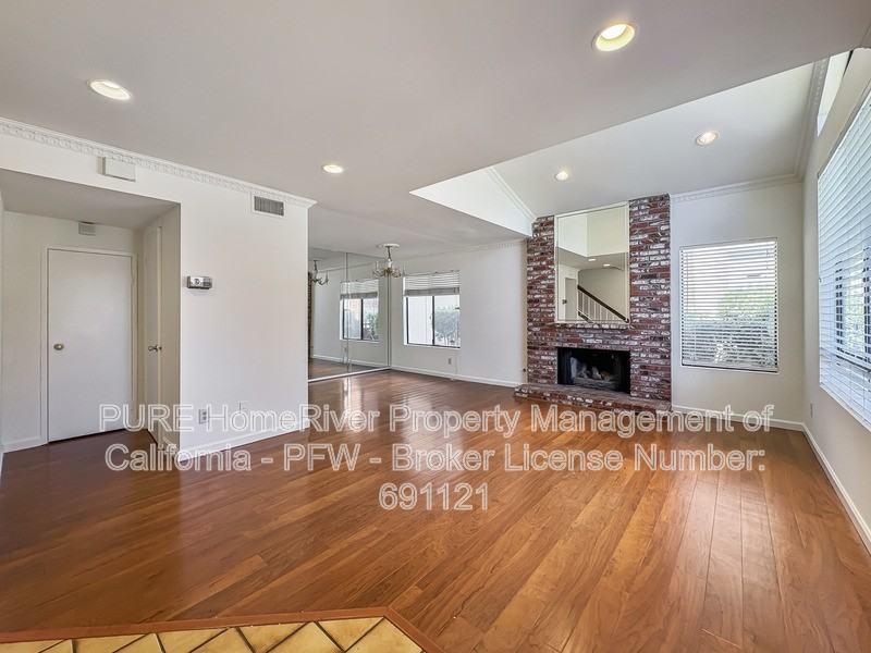 6865 Valley Circle Blvd #5 - Photo 4 of 18
