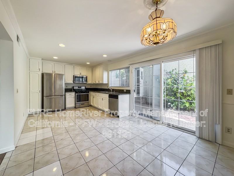6865 Valley Circle Blvd #5 - Photo 6 of 18