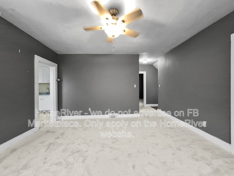 901 1/2 Edgewater Ave - Photo 2 of 19