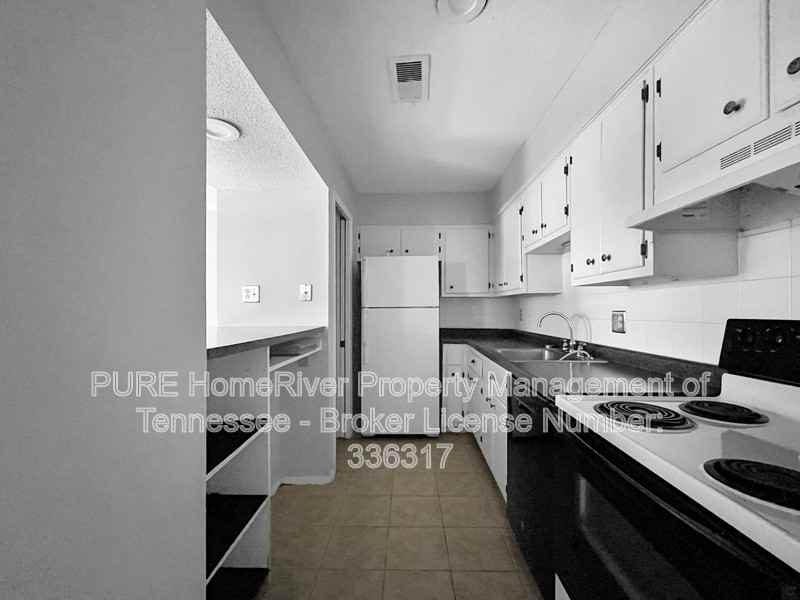 3970 Grahamdale Cir #A - Photo 4 of 17