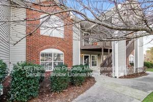 featured image of 2630 Ingleside Dr #1C