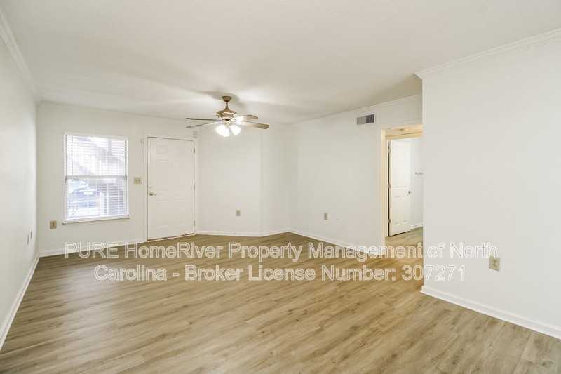 2630 Ingleside Dr #1C - Photo 2 of 18