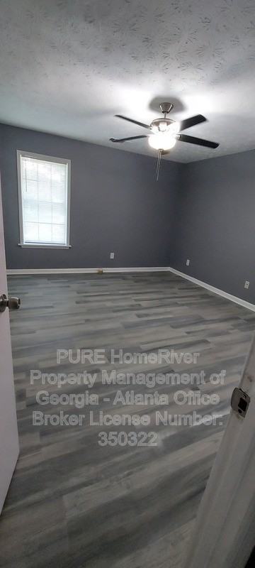 472 Charter Ct - Photo 6 of 14