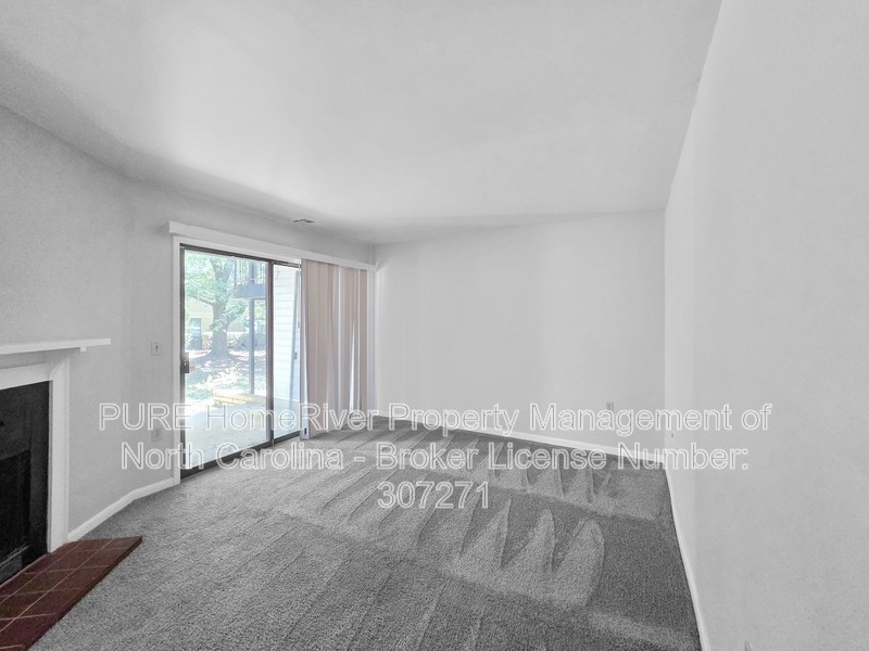 4801 Spring Lake Dr #B - Photo 6 of 21