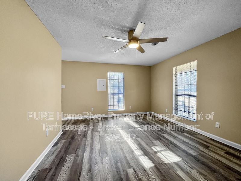 482 Williams Ave #101 - Photo 4 of 22