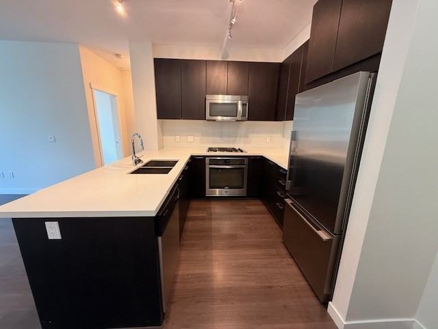 217 8th St W - Photo 3 of 20
