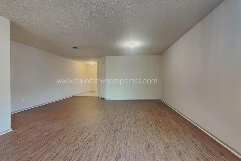 12109 Wolfson St - Photo 4 of 21