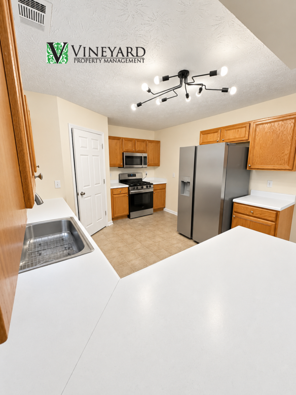 3713 Crescent Hill Ln Nw - Photo 5 of 20