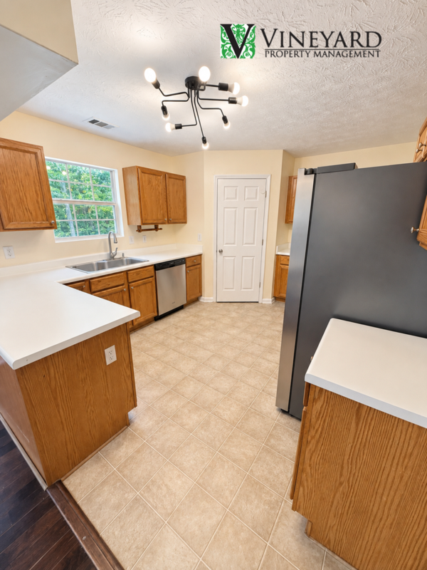 3713 Crescent Hill Ln Nw - Photo 6 of 20