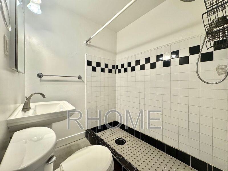288 E 10th Ave #2 - Photo 3 of 11