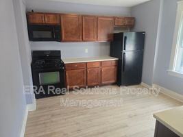 featured image of 3469 W 45th St Uppr