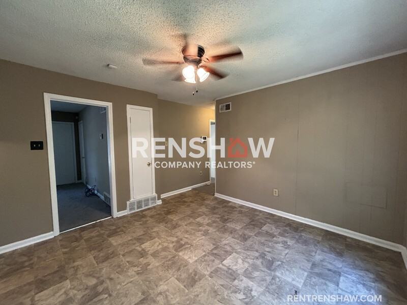3367 Redcliff Dr - Photo 6 of 15
