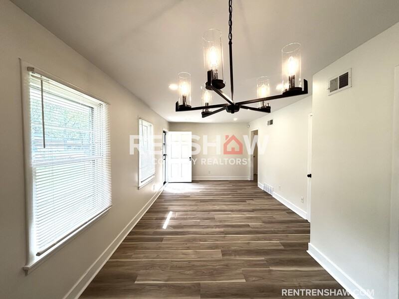 4910 Helene Rd - Photo 4 of 21