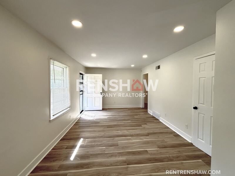 4910 Helene Rd - Photo 5 of 21