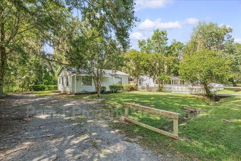 5517 Emory Dr - Photo 2 of 19
