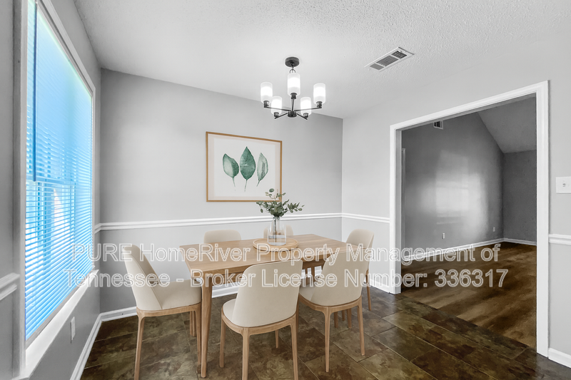 9695 Kingsridge Dr - Photo 3 of 22