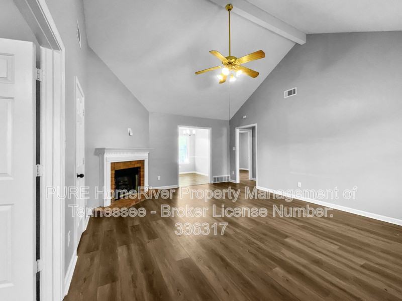 9695 Kingsridge Dr - Photo 7 of 22
