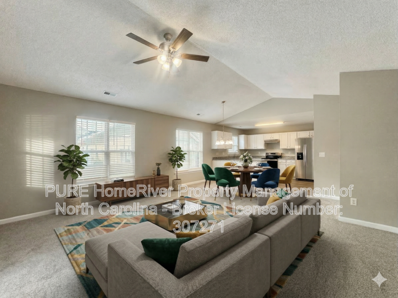1718 Fern Hill Dr - Photo 2 of 25