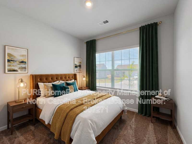 3110 Maple Ridge Dr - Photo 4 of 26