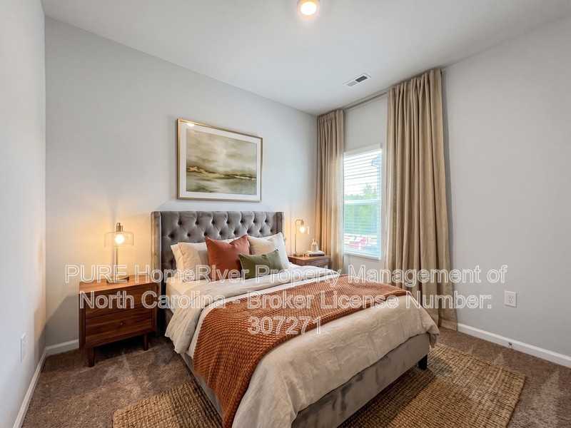 3110 Maple Ridge Dr - Photo 5 of 26