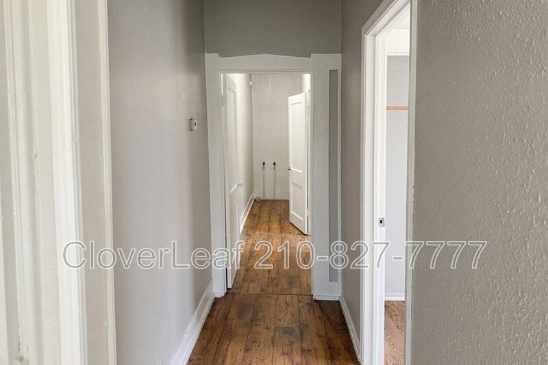226 Mclaughlin Ave #102 - Photo 5 of 21