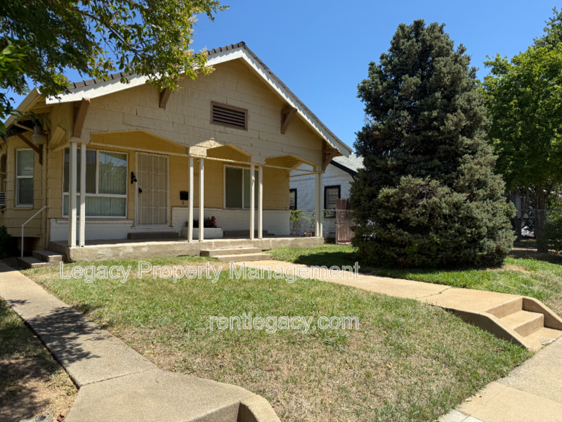4925 11th Ave - Photo 2 of 20
