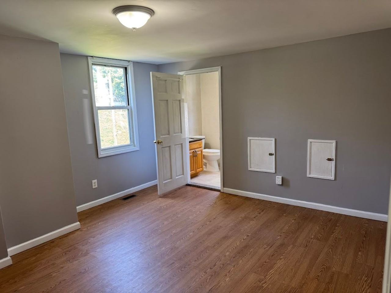 53 Bates St 1 & 2 - Photo 7 of 34