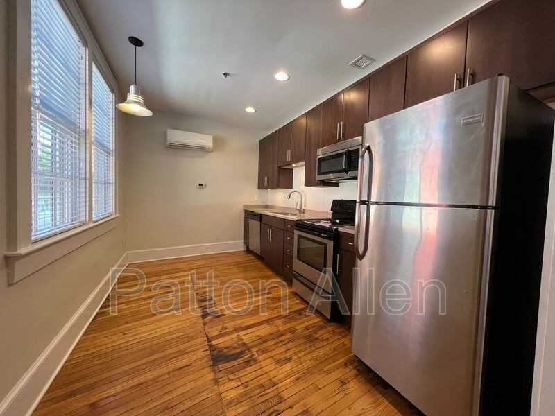 444 Haywood Rd #206 - Photo 5 of 13