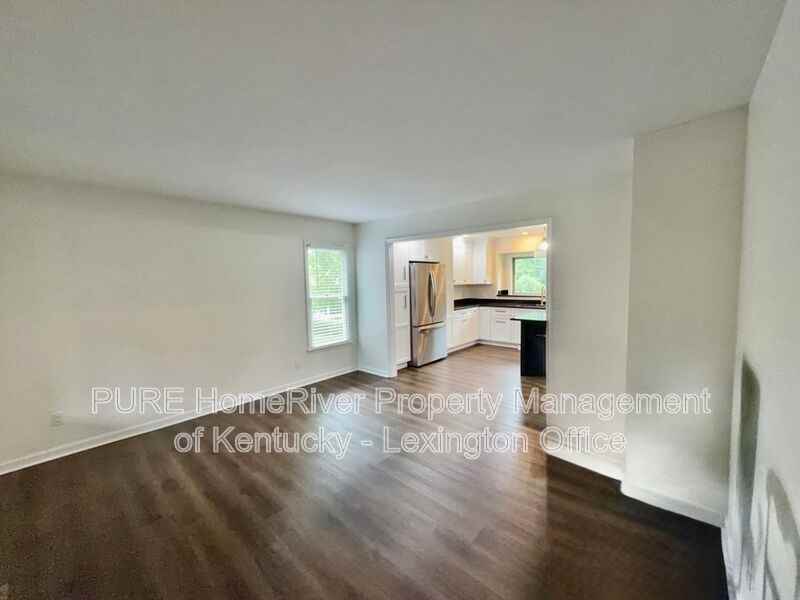 3785 Broadmoor Dr - Photo 2 of 37