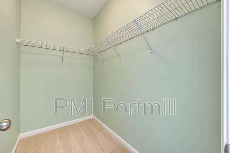 1080 Crescent Moon Dr - Photo 4 of 4