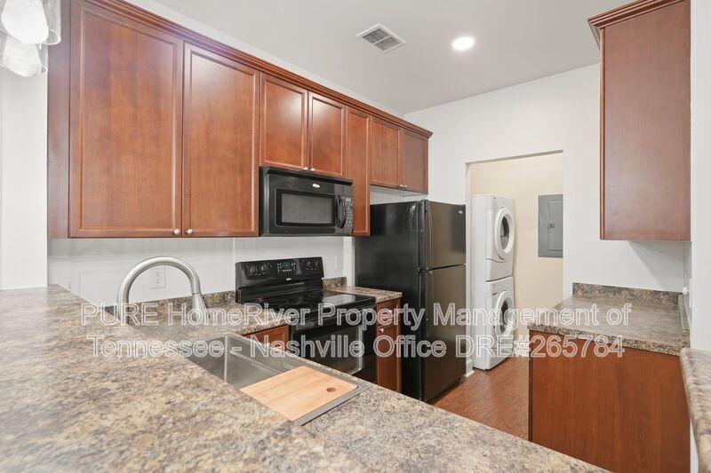 8431 Callabee Way #4 - Photo 5 of 16