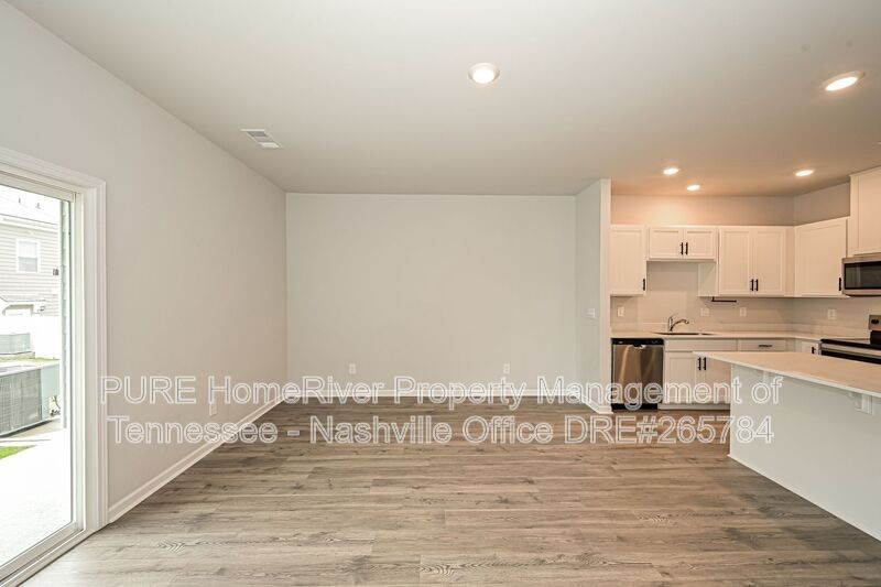 405 Augustine Dr - Photo 4 of 19