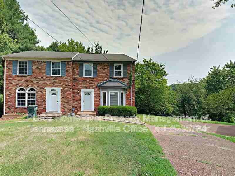 840 Woodcraft Dr