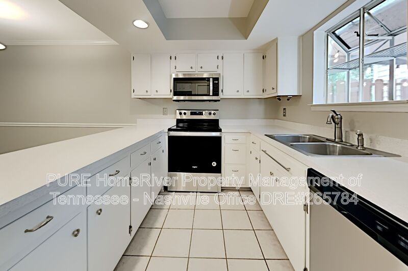 120 Spring Place Dr - Photo 2 of 21