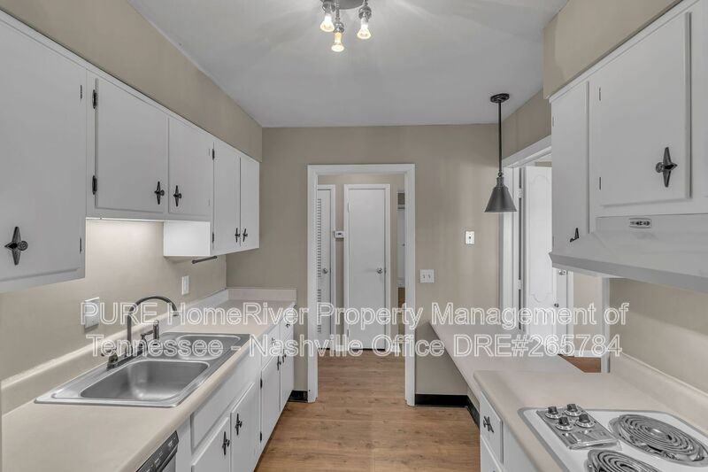 1302 Doctor Martin Luther King Jr Blvd #34 - Photo 4 of 22