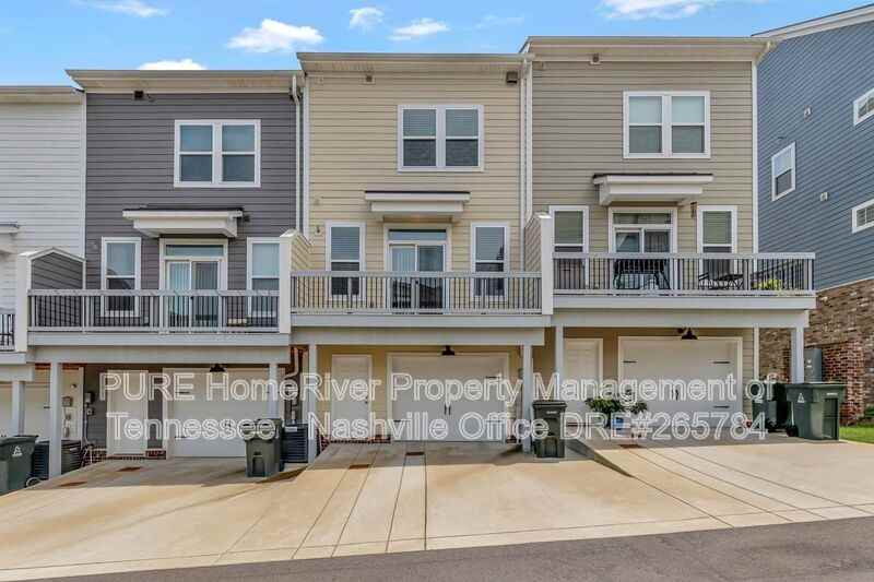 3314 Tasker Dr - Photo 2 of 35