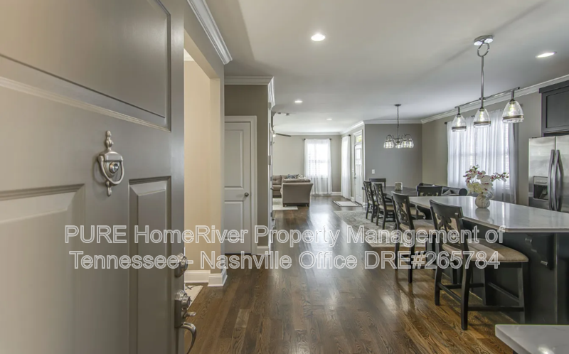 903 Cheatham Pl - Photo 2 of 22