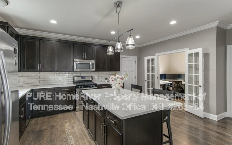 903 Cheatham Pl - Photo 5 of 22